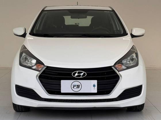HYUNDAI HB20 1.6 COMFORT PLUS 16V FLEX 4P MANUAL